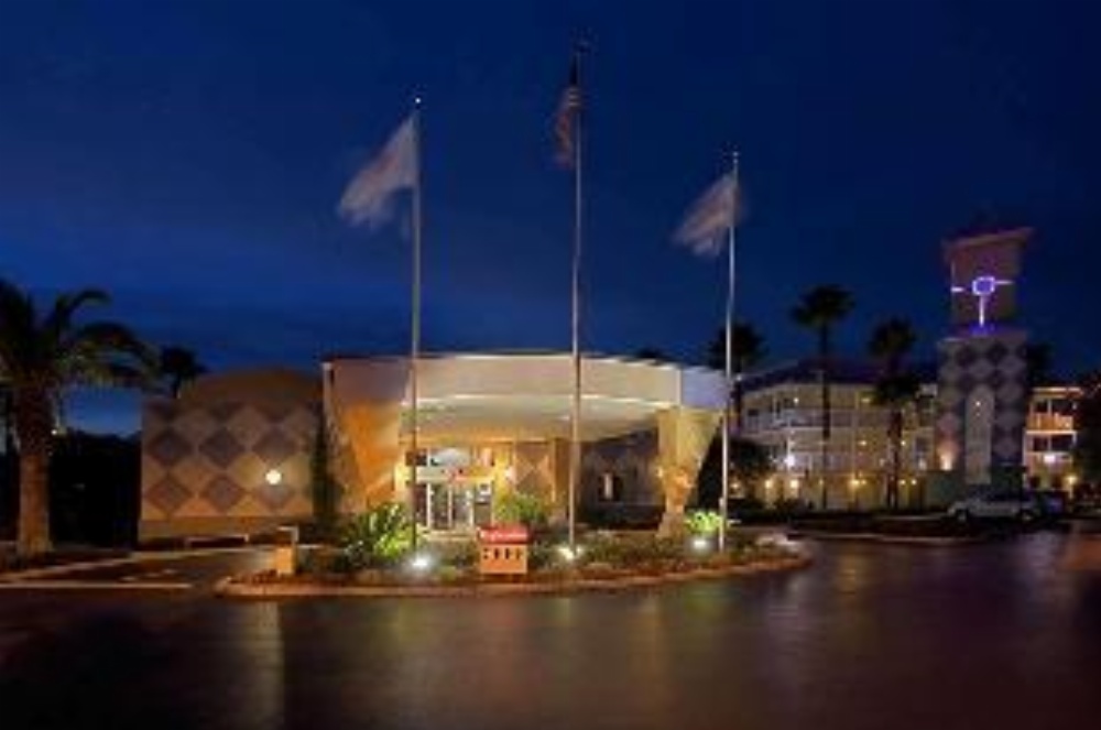Clarion Suites Maingate Main image